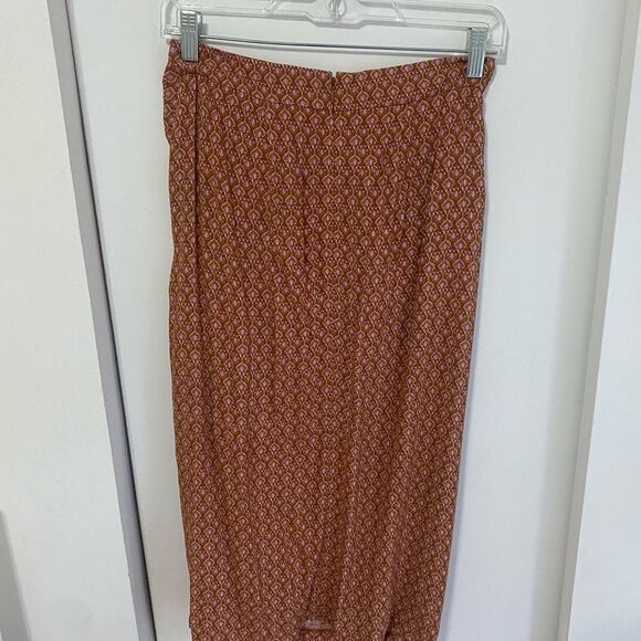 Ann Taylor Paisley Twist Pencil Skirt - Picture 3 of 4